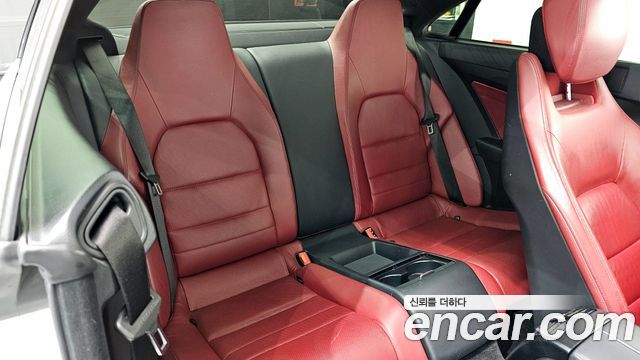 Mercedes-Benz E-Class E200 Coupe