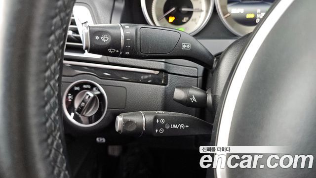 Mercedes-Benz E-Class E200 Coupe
