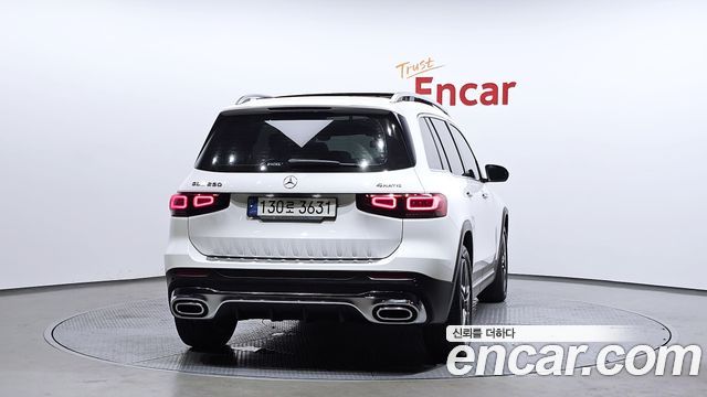 Mercedes-Benz GLB-Class GLB250 4MATIC
