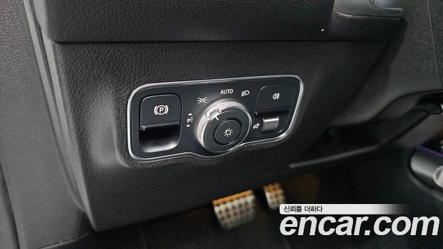 Mercedes-Benz GLB-Class GLB250 4MATIC