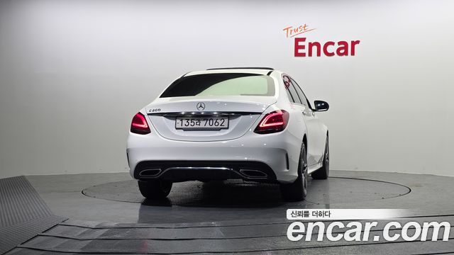 Mercedes-Benz C-Class C200 AMG Line