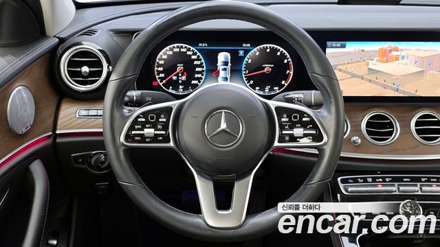 Mercedes-Benz E-Class E300 Exclusive