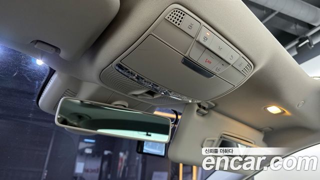 Mercedes-Benz E-Class E300 Exclusive