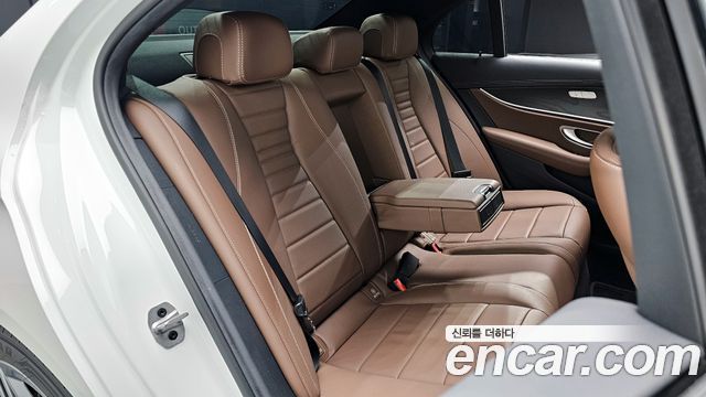 Mercedes-Benz E-Class E250 AMG Line