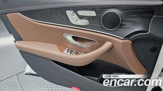 Mercedes-Benz E-Class E250 AMG Line