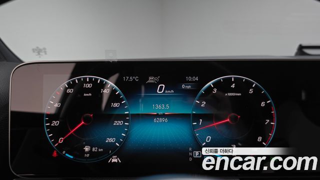Mercedes-Benz GLA-Class GLA250 4MATIC