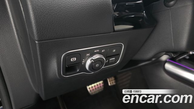 Mercedes-Benz GLA-Class GLA250 4MATIC