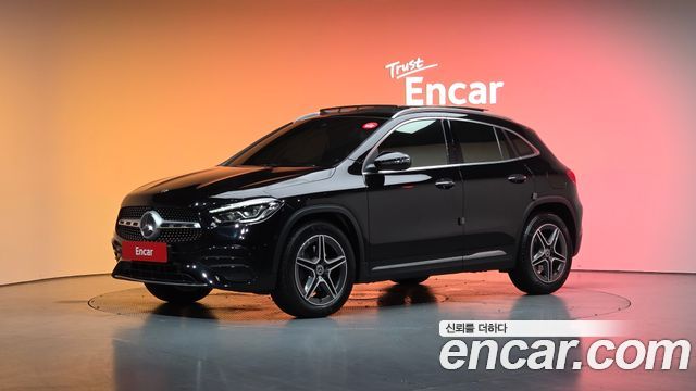 Mercedes-Benz GLA-Class GLA250 4MATIC