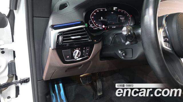 BMW Gran Turismo 640i xDrive M Sport
