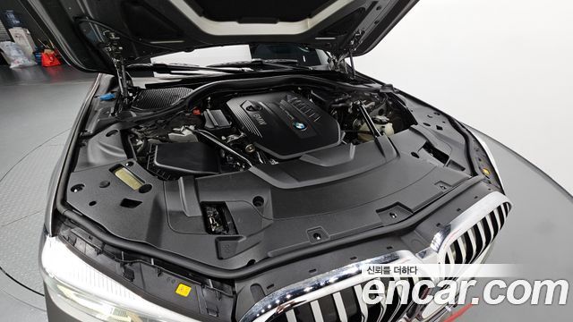 BMW 7-Series 740d xDrive M Sport