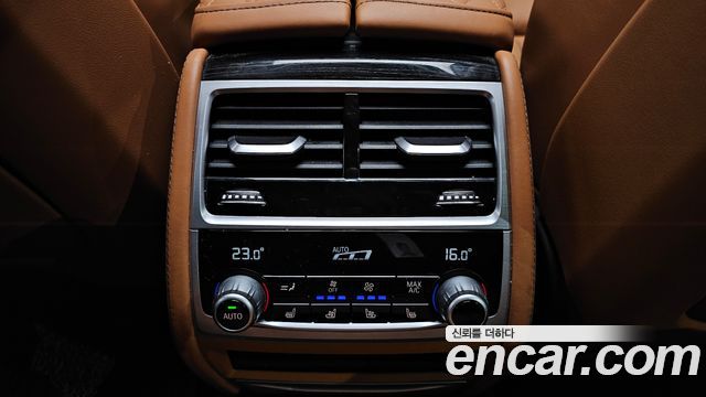 BMW 7-Series 740d xDrive M Sport