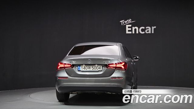 Mercedes-Benz A-Class A250 4MATIC Sedan