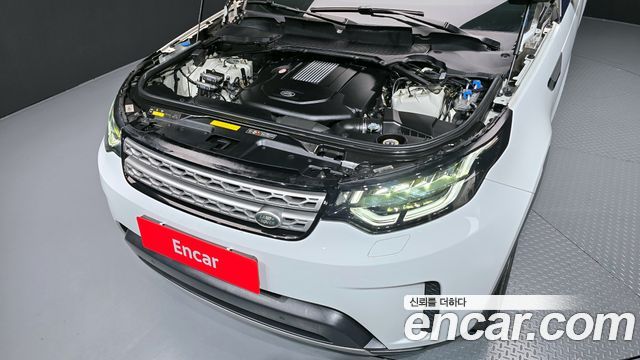 Land Rover Discovery 3.0 TD6 HSE