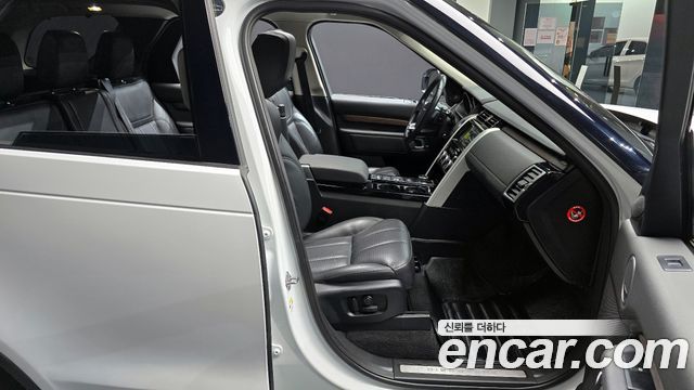 Land Rover Discovery 3.0 TD6 HSE