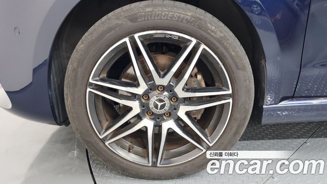 Mercedes-Benz V-Class V300 CDI