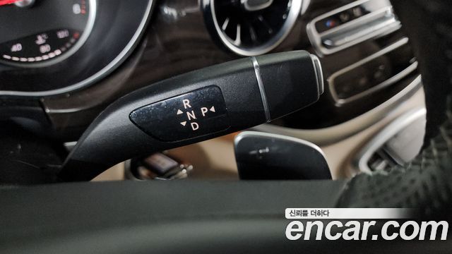 Mercedes-Benz V-Class V300 CDI