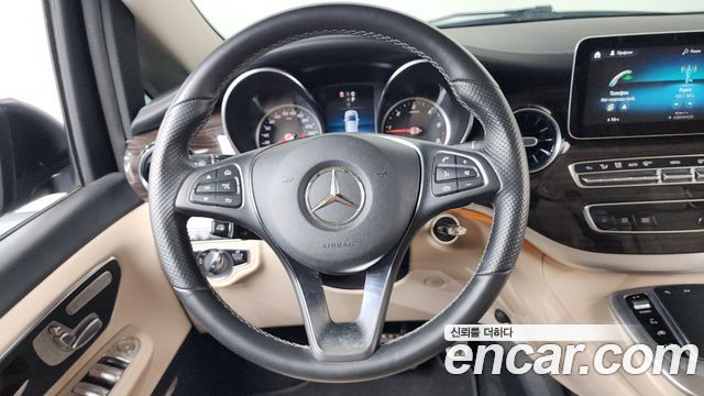Mercedes-Benz V-Class V300 CDI