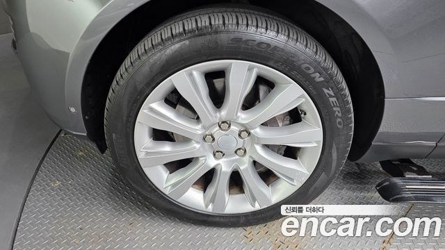 Land Rover Range Rover 4.4 SDV8 Vogue SE DIESEL