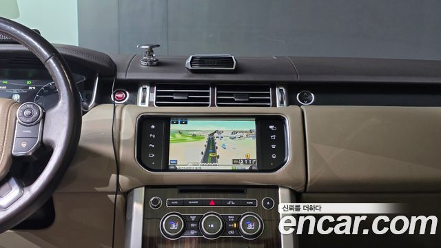 Land Rover Range Rover 4.4 SDV8 Vogue SE DIESEL