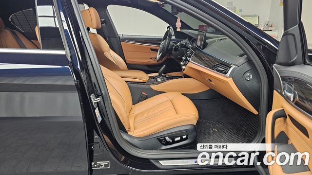 BMW 5-Series 520i M Sport