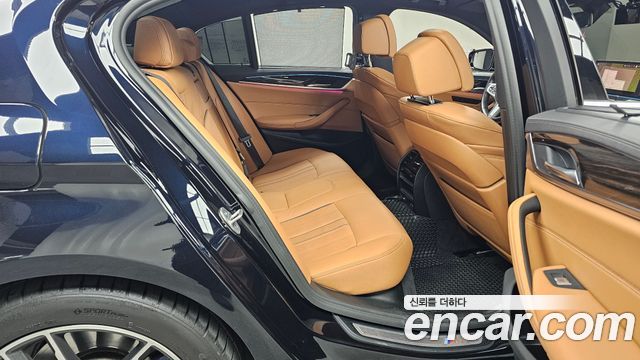 BMW 5-Series 520i M Sport