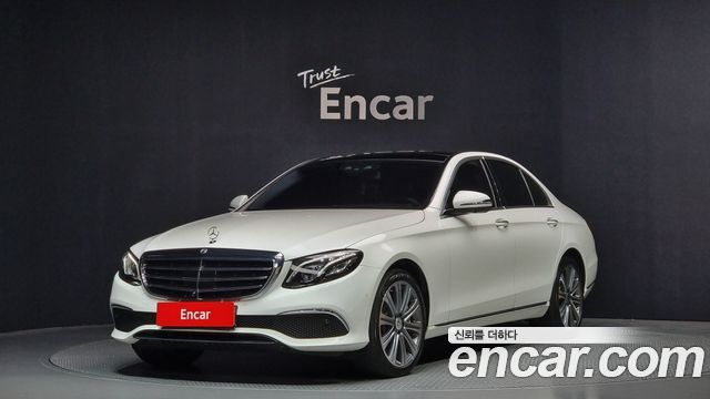 Mercedes-Benz E-Class E450 4MATIC Exclusive