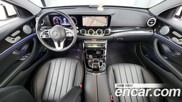 Mercedes-Benz E-Class E450 4MATIC Exclusive