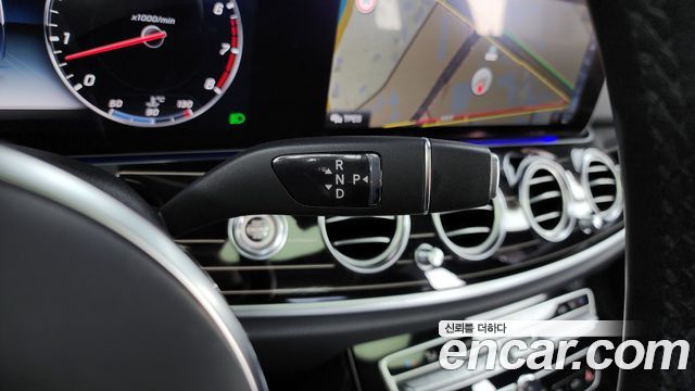 Mercedes-Benz E-Class E450 4MATIC Exclusive