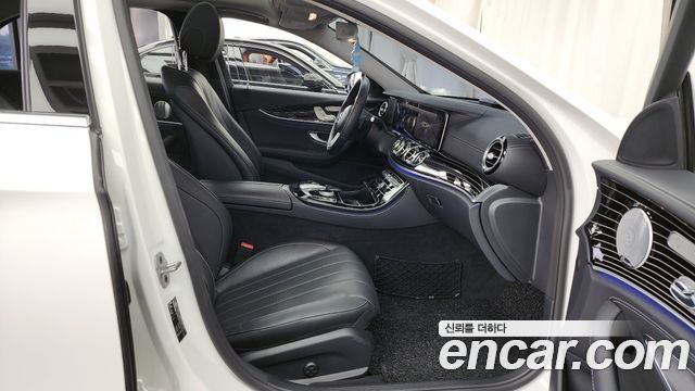 Mercedes-Benz E-Class E450 4MATIC Exclusive