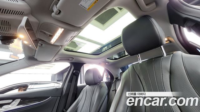 Mercedes-Benz E-Class E450 4MATIC Exclusive