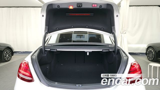 Mercedes-Benz E-Class E450 4MATIC Exclusive