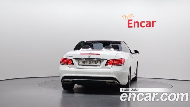 Mercedes-Benz E-Class E200 Cabriolet