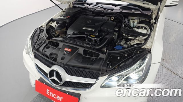 Mercedes-Benz E-Class E200 Cabriolet