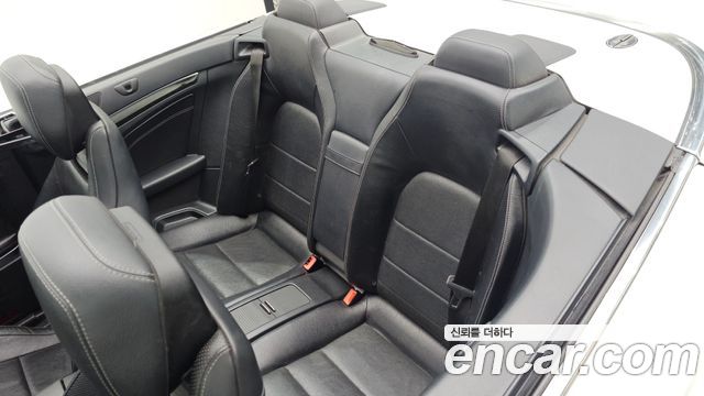 Mercedes-Benz E-Class E200 Cabriolet