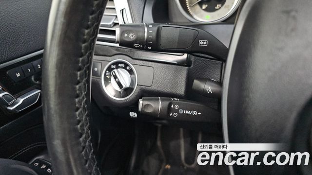 Mercedes-Benz E-Class E200 Cabriolet