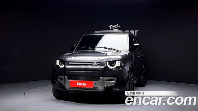 Land Rover Defender 130 P400 Outbound