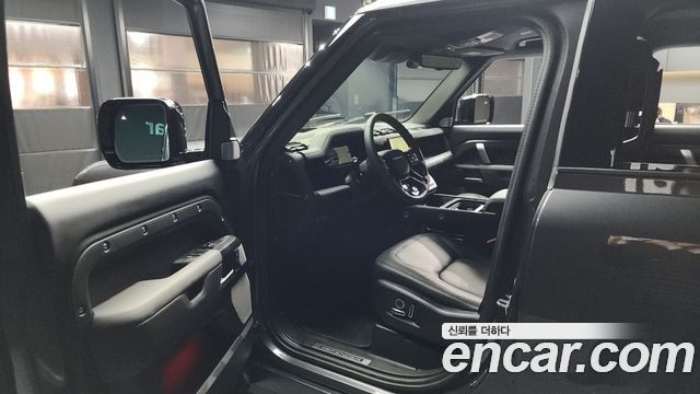 Land Rover Defender 130 P400 Outbound