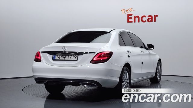 Mercedes-Benz C-Class C200 Avantgarde