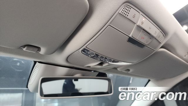 Mercedes-Benz C-Class C200 Avantgarde
