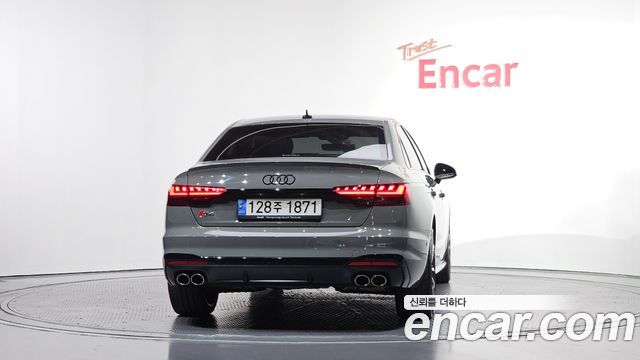 Audi S4 3.0 TFSI Quattro