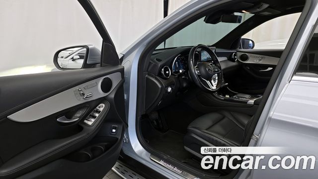 Mercedes-Benz GLC-Class GLC220 d 4MATIC