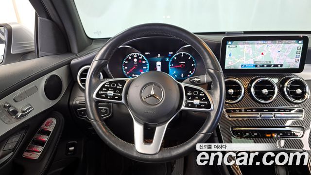 Mercedes-Benz GLC-Class GLC220 d 4MATIC