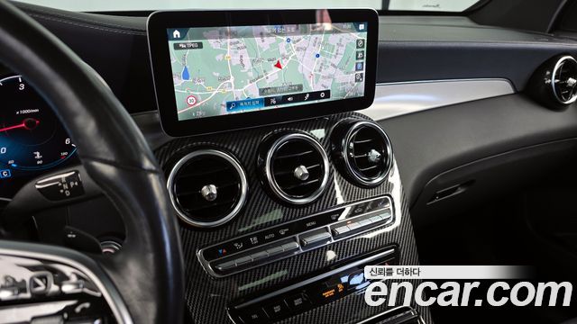 Mercedes-Benz GLC-Class GLC220 d 4MATIC