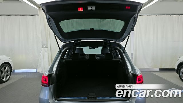 Mercedes-Benz GLC-Class GLC220 d 4MATIC