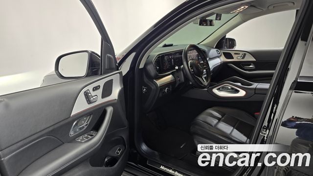 Mercedes-Benz GLE-Class GLE300d 4MATIC