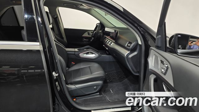 Mercedes-Benz GLE-Class GLE300d 4MATIC