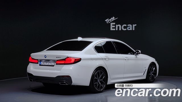 BMW 5-Series 530i M Sport Package
