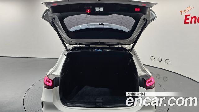 Mercedes-Benz GLA-Class GLA250 4MATIC