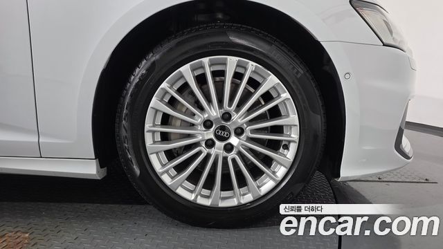 Audi A6 45 TFSI Premium