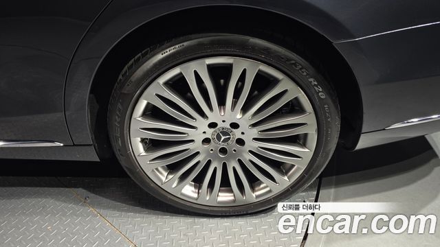 Mercedes-Benz S-Class S560L 4MATIC